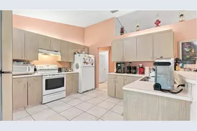 467 SW Parish Terrace, Port Saint Lucie, FL 34984 - Photo 5