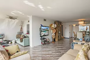 600 Parkview Dr, Hallandale Beach, FL 33009 - Photo 9