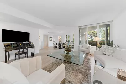 100 SE 5th Avenue #102, Boca Raton, FL 33432 - Photo 1