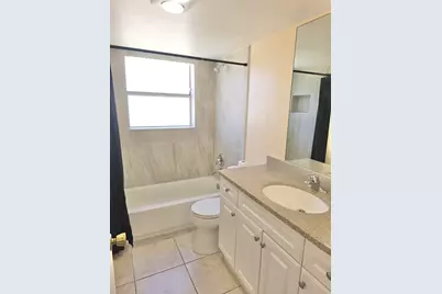 104 SE 10th Street #101, Deerfield Beach, FL 33441 - Photo 9