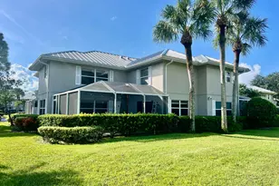 2833 SW Lakemont Pl, Palm City, FL 34990 - Photo 19
