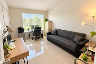 8125 Lagos De Campo Blvd, Tamarac, FL 33321 - Photo 21
