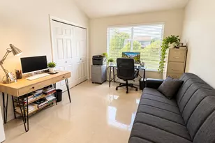 8125 Lagos De Campo Blvd, Tamarac, FL 33321 - Photo 23