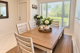 8125 Lagos De Campo Blvd, Tamarac, FL 33321 - Photo 11