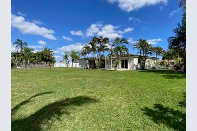 11118 Delta Circle, Boca Raton, FL 33428 - Photo 17