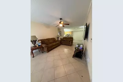10282 S Fox Trail Road S #214, Royal Palm Beach, FL 33411 - Photo 11