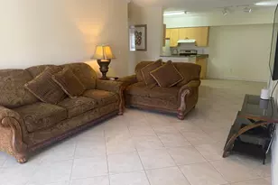 10282 S Fox Trail Road S, Royal Palm Beach, FL 33411 - Photo 3