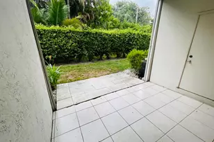 939 Kokomo Key Ln, Delray Beach, FL 33483 - Photo 17