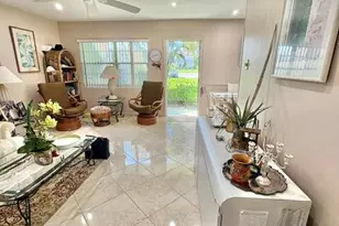 49 Norwich C, West Palm Beach, FL 33417 - Photo 3