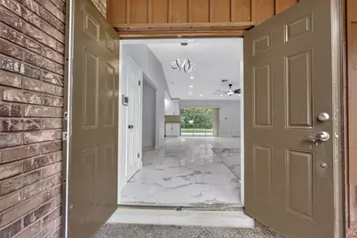 8866 NW 2nd Place, Coral Springs, FL 33071 - Photo 9