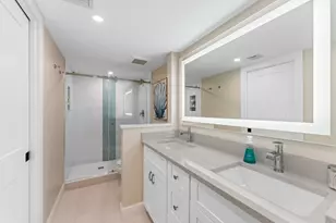 122 Lakeshore Dr, North Palm Beach, FL 33408 - Photo 13