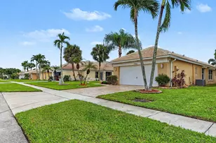 12986 Hampton Lakes Cir, Boynton Beach, FL 33436 - Photo 3