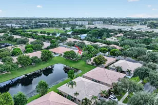 2521 S Coral Trace Cir, Delray Beach, FL 33445 - Photo 47