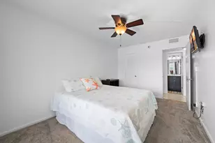 2025 Guildford B, Boca Raton, FL 33434 - Photo 13
