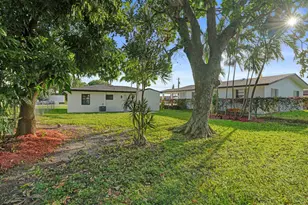 4009 SW 21st St, West Park, FL 33023 - Photo 17