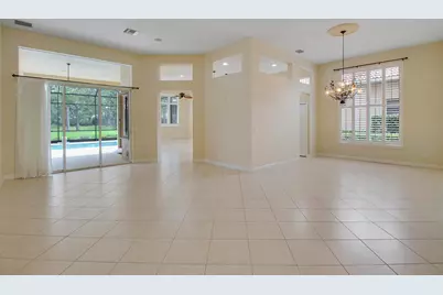 7603 Greenbrier Circle, Port Saint Lucie, FL 34986 - Photo 11