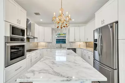 2502 NE 6th Avenue, Wilton Manors, FL 33305 - Photo 17