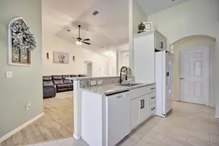 9134 Oviedo St, Sebring, FL 33872 - Photo 11