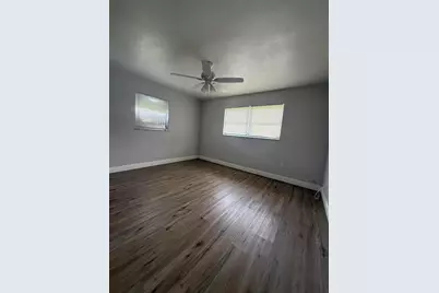 407 Willows Avenue, Port Saint Lucie, FL 34952 - Photo 5