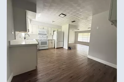 407 Willows Avenue, Port Saint Lucie, FL 34952 - Photo 11