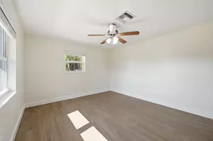 351 Wickline Blvd, Lantana, FL 33462 - Photo 9