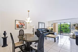 150 Lake Nancy Ln, West Palm Beach, FL 33411 - Photo 11