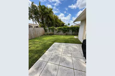 4222 NW 6th Court, Deerfield Beach, FL 33442 - Photo 13