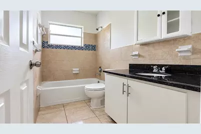 3970 NW 31st Terrace #4, Lauderdale Lakes, FL 33309 - Photo 9