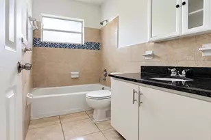 3970 NW 31st Terrace, Lauderdale Lakes, FL 33309 - Photo 9