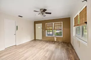 2645 11th Ct, Vero Beach, FL 32960 - Photo 3