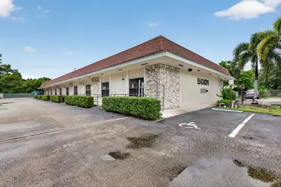 5001 S University Drive, Davie, FL 33328 - Photo 3