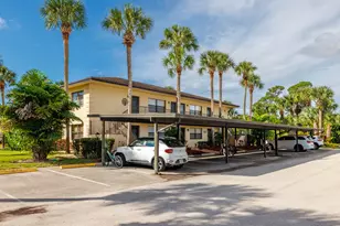 2950 SE Ocean Blvd, Stuart, FL 34996 - Photo 3