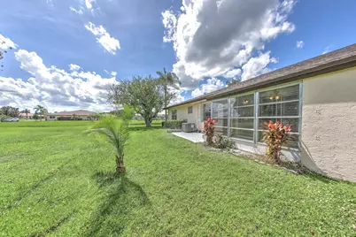 5794 Moss Court #7E, Fort Pierce, FL 34982 - Photo 41
