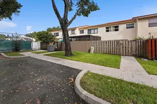 3844 Atlanta St, Hollywood, FL 33021 - Photo 7