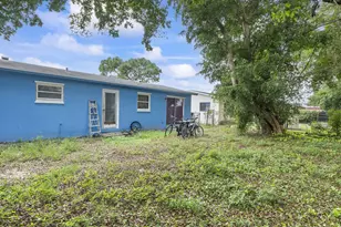 7207 SW 4th Ct, North Lauderdale, FL 33068 - Photo 17
