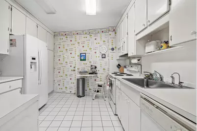44 Cocoanut Row #222B, Palm Beach, FL 33480 - Photo 15