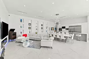 110 NE 16th Pl, Fort Lauderdale, FL 33305 - Photo 5