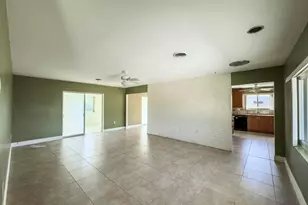 1025 Yale Dr, Hollywood, FL 33021 - Photo 11