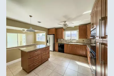 1025 Yale Drive, Hollywood, FL 33021 - Photo 7