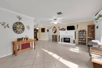 1738 Lakefront Boulevard #D, Fort Pierce, FL 34982 - Photo 11