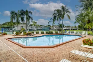 1991 Discovery Cir E, Deerfield Beach, FL 33442 - Photo 39