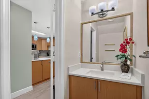 1991 Discovery Cir E, Deerfield Beach, FL 33442 - Photo 13