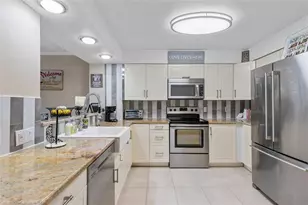 5000 N Ocean Blvd, Lauderdale by the Sea, FL 33308 - Photo 9