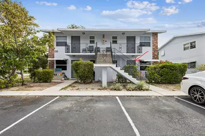 2202 SE 3rd Street #2, Boynton Beach, FL 33435 - Photo 1