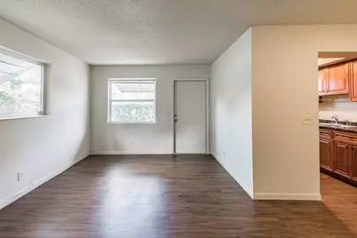 2202 SE 3rd Street #2, Boynton Beach, FL 33435 - Photo 3