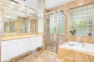 12 Sutton Dr, Boynton Beach, FL 33436 - Photo 25