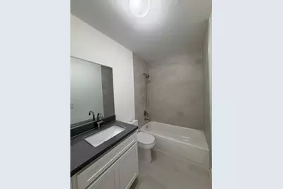 6480 NW 191st, Hialeah, FL 33015 - Photo 3