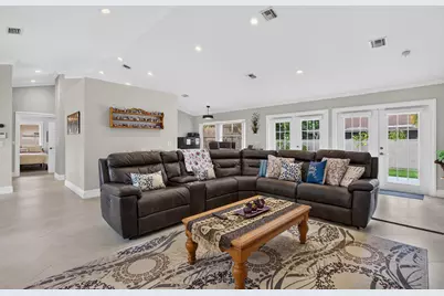 311 NW 37th Way, Deerfield Beach, FL 33442 - Photo 9
