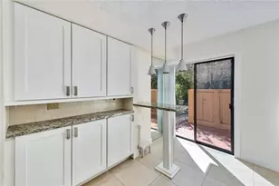 5201 NE 14th Terrace, Fort Lauderdale, FL 33334 - Photo 5