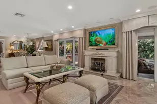3745 Oaks Clubhouse Dr, Pompano Beach, FL 33069 - Photo 7